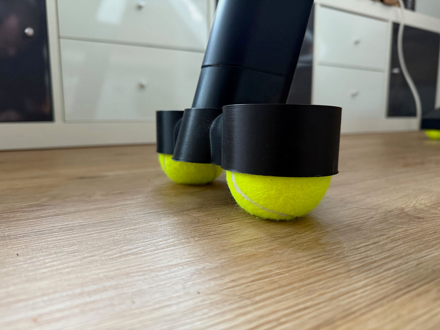 Rocker Feet 2 by MiniJim - compatible with Wahoo Kickr Core Bike Trainer + Zwift Front Adapter