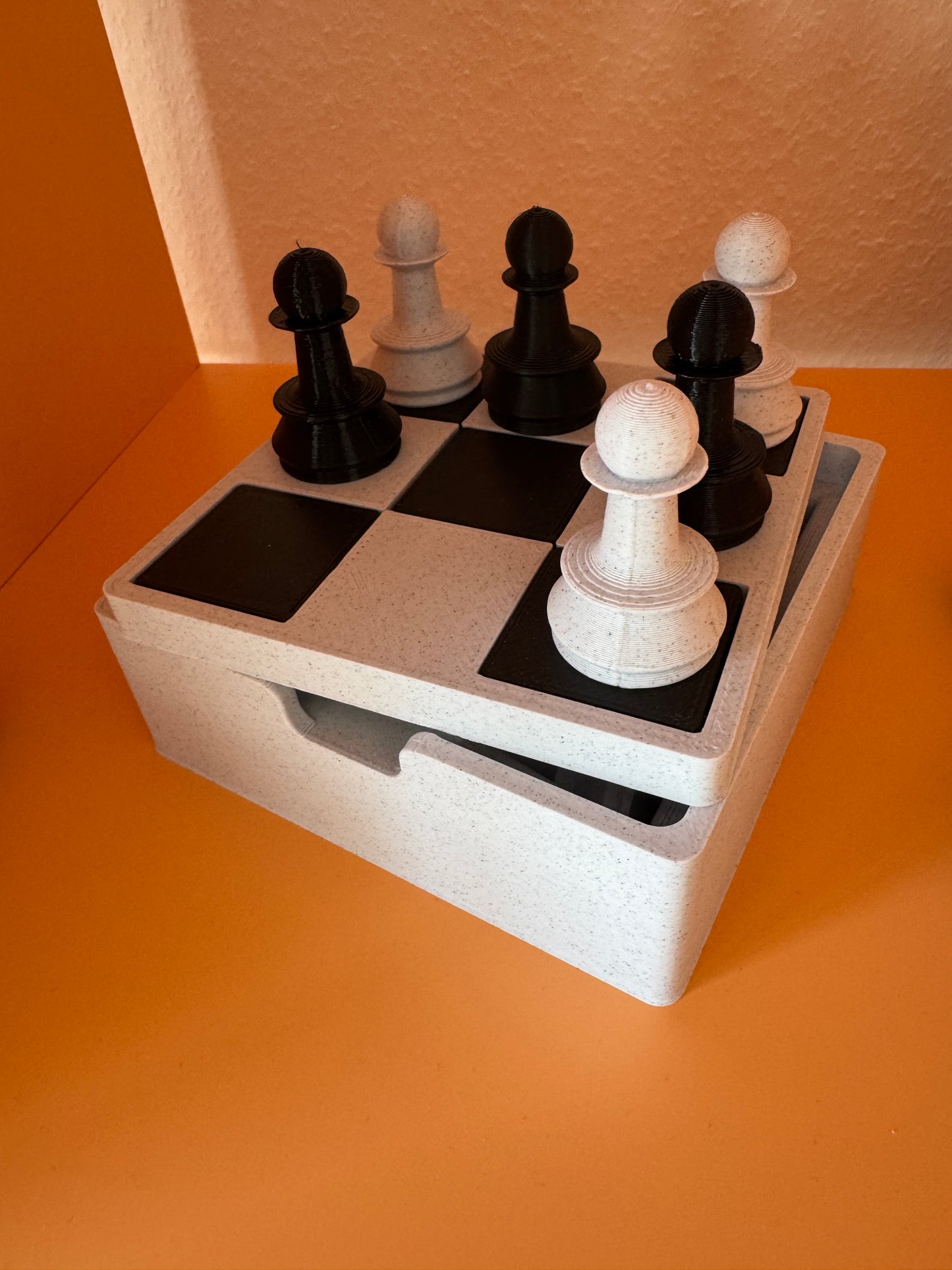 Hexapawn - Didaktisches Modell zur Veranschaulichung von algorithmischem Lernen